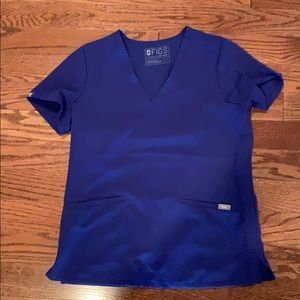 Figs women’s size small scrub top